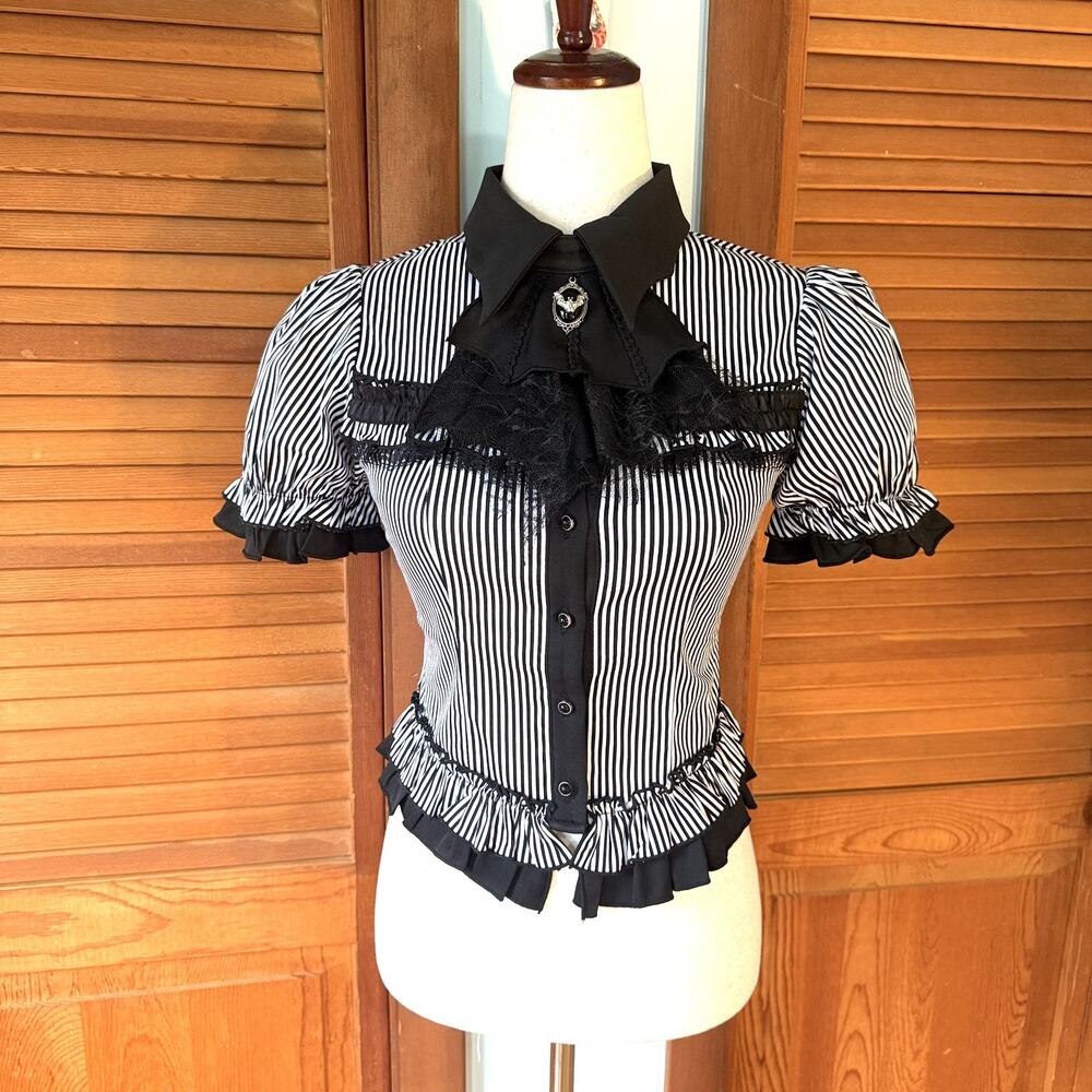 Dark In Love Gothic Lolita Victorian EGL Vkei Steampunk Jabot Shirt Blouse